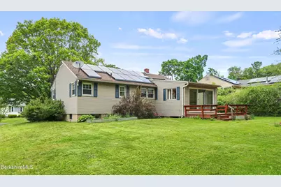 28 Hopewell Dr, Pittsfield, MA 01201 - Photo 33