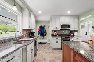 18 Dubis St, Adams, MA 01220 - Photo 13