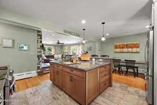 18 Dubis St, Adams, MA 01220 - Photo 11