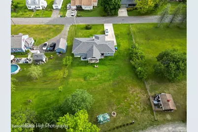 18 Dubis St, Adams, MA 01220 - Photo 43