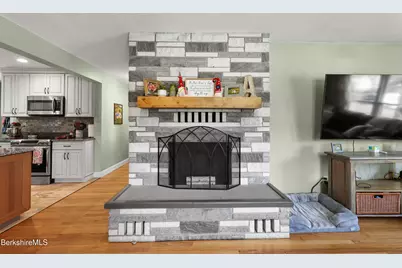 18 Dubis St, Adams, MA 01220 - Photo 19