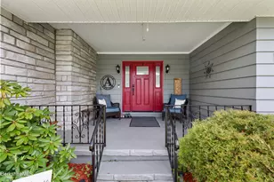 18 Dubis St, Adams, MA 01220 - Photo 5