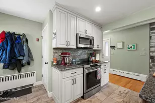 18 Dubis St, Adams, MA 01220 - Photo 7