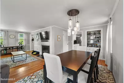 46 Woodlawn Ave, North Adams, MA 01247 - Photo 15