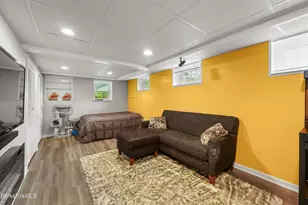 46 Woodlawn Ave, North Adams, MA 01247 - Photo 31