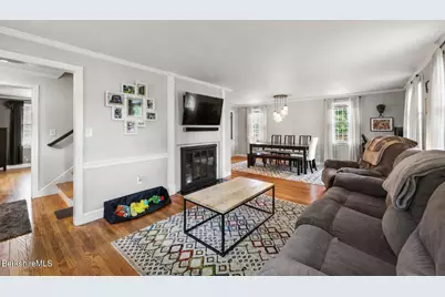46 Woodlawn Ave, North Adams, MA 01247 - Photo 9