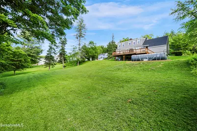 46 Woodlawn Ave, North Adams, MA 01247 - Photo 43