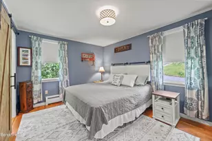 457 N Eagle St, Clarksburg, MA 01247 - Photo 9