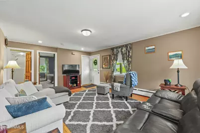 457 N Eagle St, Clarksburg, MA 01247 - Photo 5