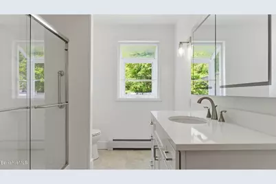 125 Friend St, Adams, MA 01220 - Photo 23