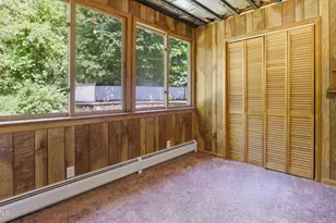 125 Friend St, Adams, MA 01220 - Photo 15