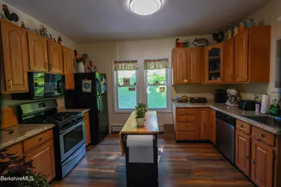 34 Shaft Rd, North Adams, MA 01247 - Photo 9