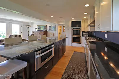 154 Plunkett St, Lenox, MA 01240 - Photo 13