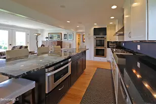 154 Plunkett St, Lenox, MA 01240 - Photo 13
