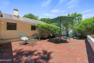 29 Cecelia Ter, Pittsfield, MA 01201 - Photo 27