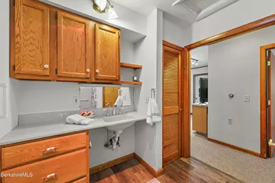 29 Cecelia Ter, Pittsfield, MA 01201 - Photo 21