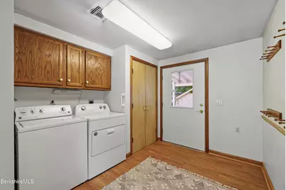 29 Cecelia Ter, Pittsfield, MA 01201 - Photo 13