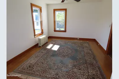 32 Valley St, Adams, MA 01220 - Photo 25