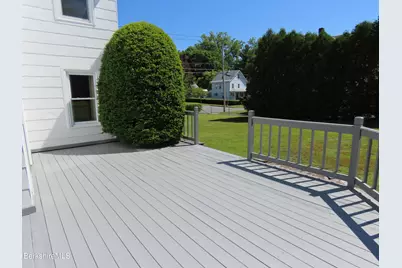 32 Valley St, Adams, MA 01220 - Photo 39