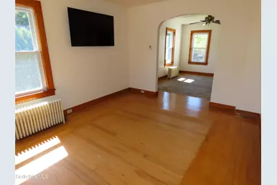 32 Valley St, Adams, MA 01220 - Photo 29