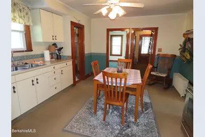 32 Valley St, Adams, MA 01220 - Photo 5
