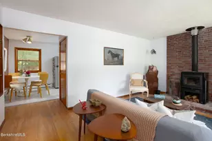 8 Stillwell St, Great Barrington, MA 01230 - Photo 21