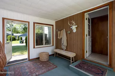 8 Stillwell St, Great Barrington, MA 01230 - Photo 9