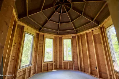 7 Church St, Stockbridge, MA 01262 - Photo 9