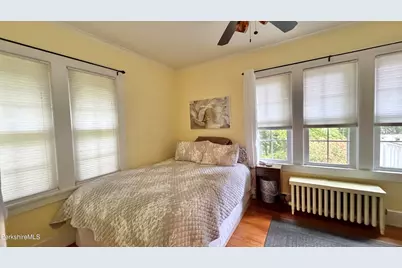 101 Harris St, North Adams, MA 01247 - Photo 37