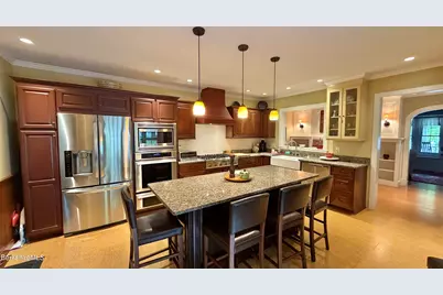 101 Harris St, North Adams, MA 01247 - Photo 29