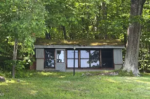 101 Harris St, North Adams, MA 01247 - Photo 9