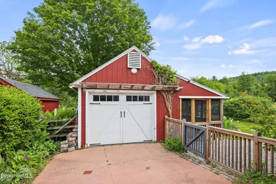 359 New Lenox Rd, Lenox, MA 01240 - Photo 35