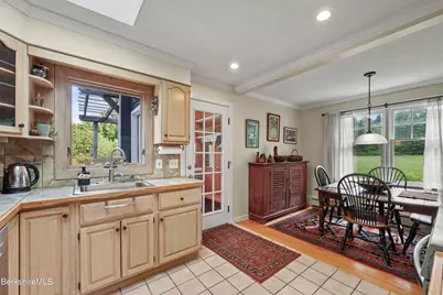 359 New Lenox Rd, Lenox, MA 01240 - Photo 15