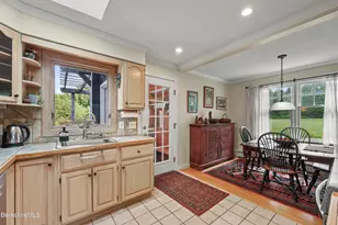 359 New Lenox Rd, Lenox, MA 01240 - Photo 15