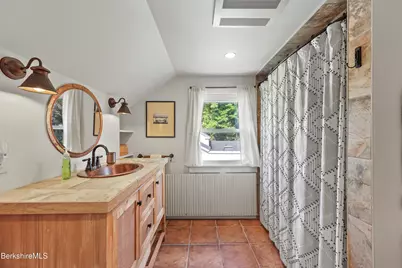 359 New Lenox Rd, Lenox, MA 01240 - Photo 29