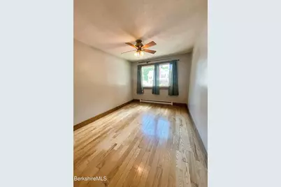 106 E Housatonic St #3, Pittsfield, MA 01201 - Photo 23