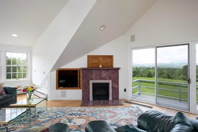 408 Washington Mountain Rd, Dalton, MA 01226 - Photo 45
