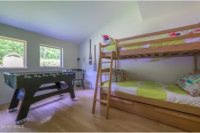 729 Hewins St, Sheffield, MA 01257 - Photo 31