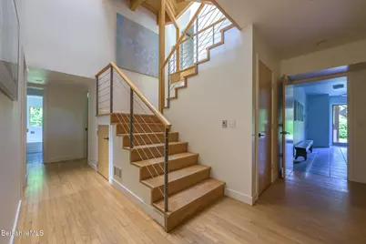 729 Hewins St, Sheffield, MA 01257 - Photo 23