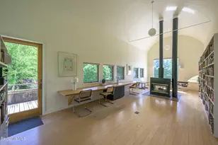 729 Hewins St, Sheffield, MA 01257 - Photo 35
