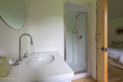 729 Hewins St, Sheffield, MA 01257 - Photo 29