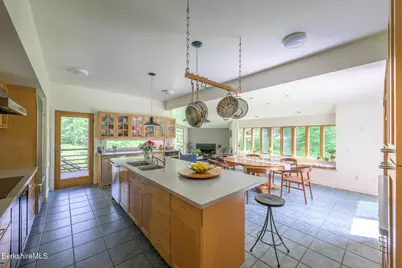 729 Hewins St, Sheffield, MA 01257 - Photo 19