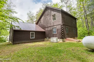 48 Canterbury Ln, Hinsdale, MA 01235 - Photo 7
