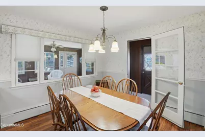 15 Lillian St, Pittsfield, MA 01201 - Photo 11