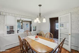 15 Lillian St, Pittsfield, MA 01201 - Photo 11