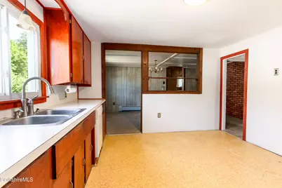 116 Bromback St, Pittsfield, MA 01201 - Photo 13