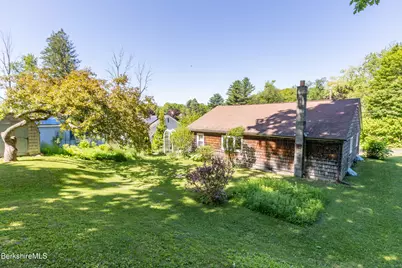 116 Bromback St, Pittsfield, MA 01201 - Photo 11