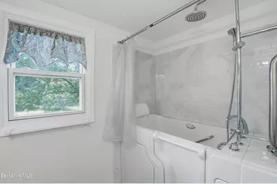 15 Tamarack Ave, Lee, MA 01238 - Photo 13