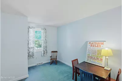 15 Tamarack Ave, Lee, MA 01238 - Photo 9