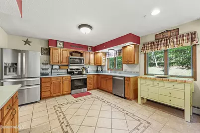 156 Bailey Rd, Lanesborough, MA 01237 - Photo 15